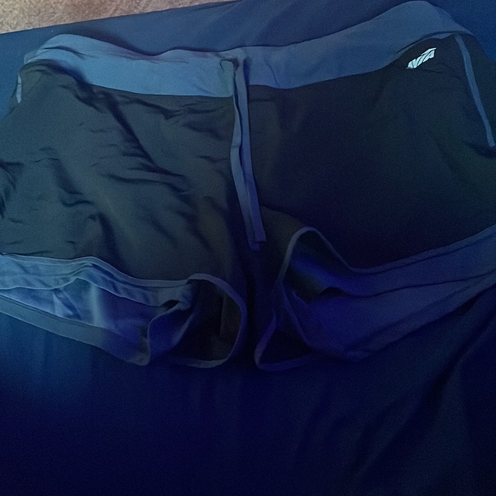 Shorts - Picture 2 of 2